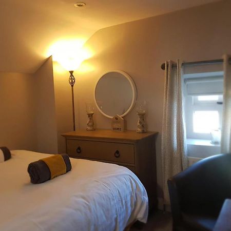 Magical 3-Bed Stone Built Cottage - Sleeps 6 Ballynahinch Bagian luar foto