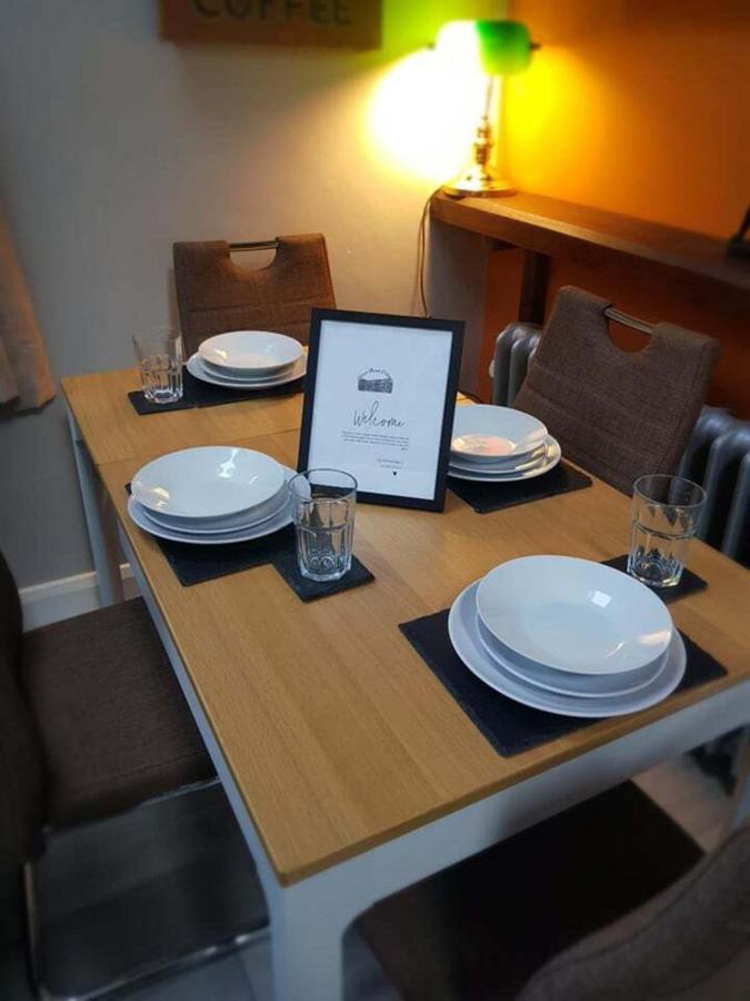 Magical 3-Bed Stone Built Cottage - Sleeps 6 Ballynahinch Bagian luar foto
