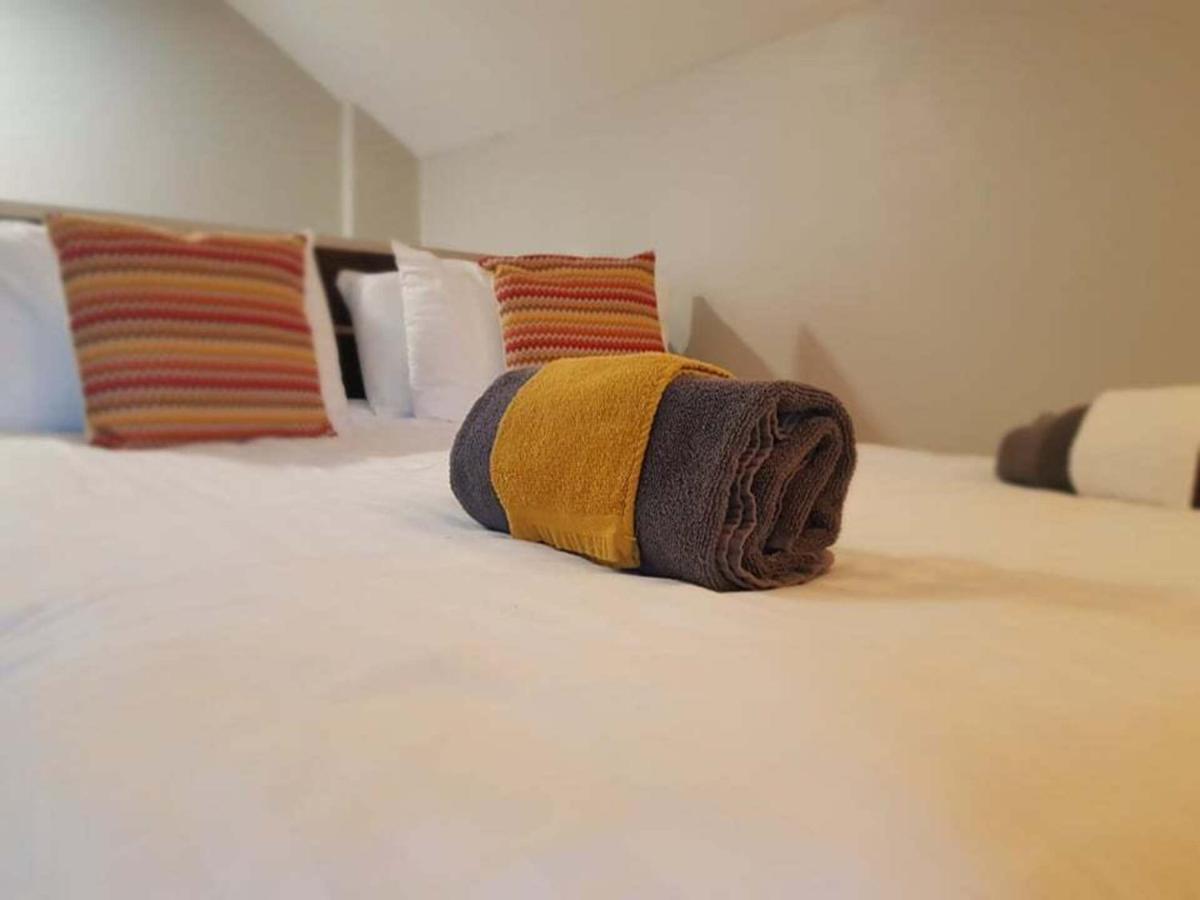 Magical 3-Bed Stone Built Cottage - Sleeps 6 Ballynahinch Bagian luar foto