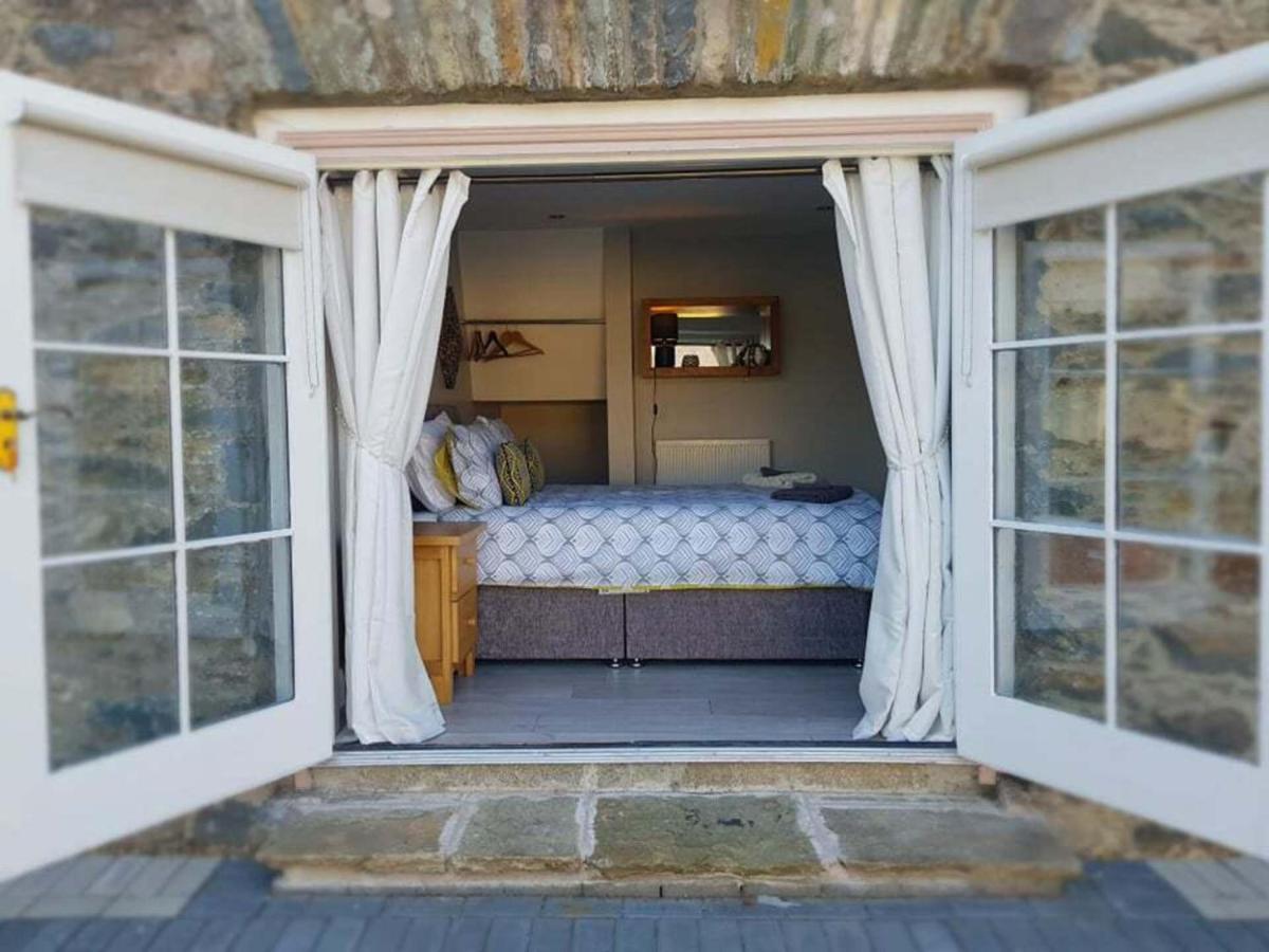 Magical 3-Bed Stone Built Cottage - Sleeps 6 Ballynahinch Bagian luar foto