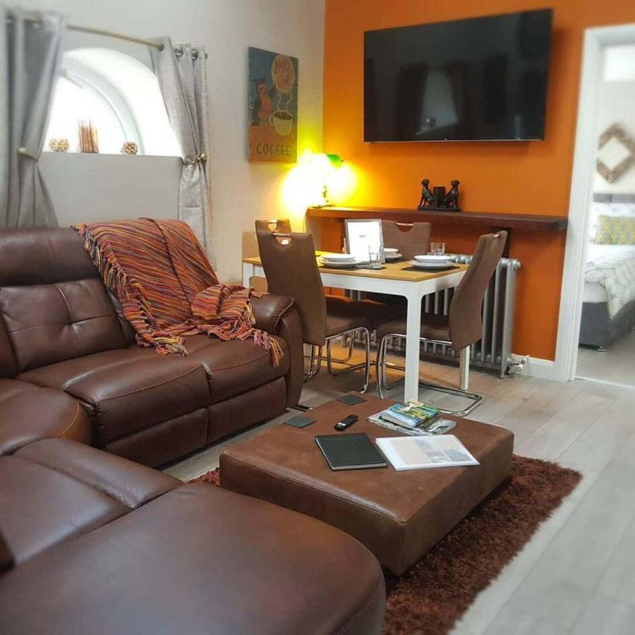 Magical 3-Bed Stone Built Cottage - Sleeps 6 Ballynahinch Bagian luar foto